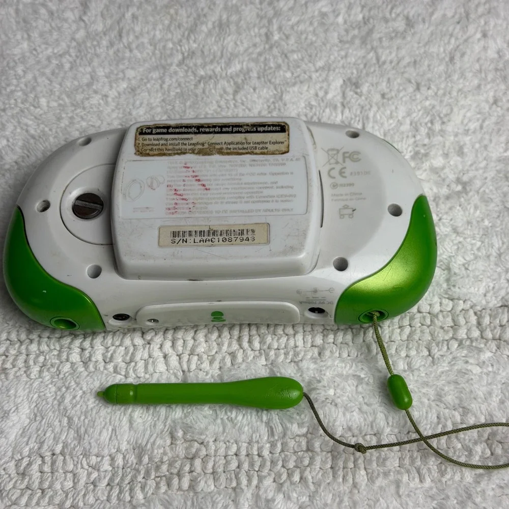 LeapFrog Leapster Explorer Handheld Gaming System White Green with Charging Dock